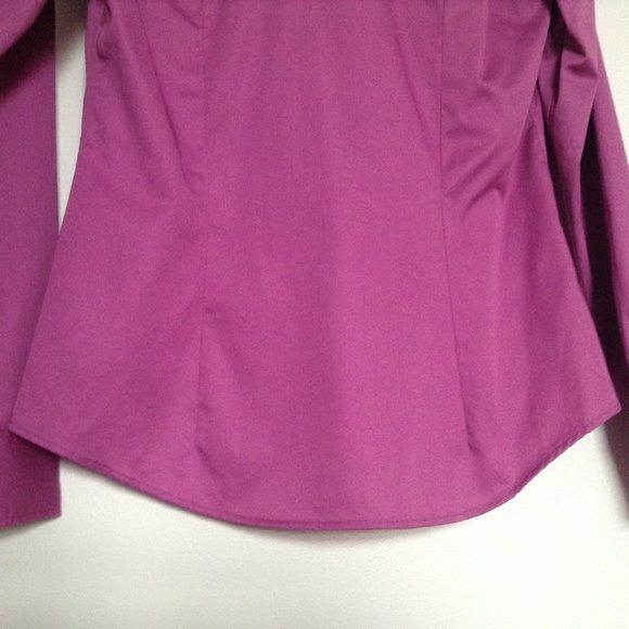 Banana Republic Womens Dress Shirt, Sz. 8 - Picture 7 of 9